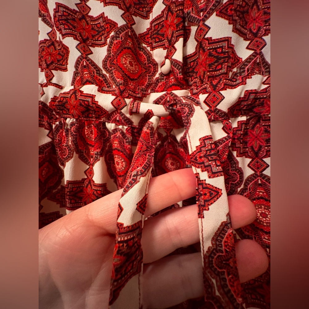 Vero Moda Red Moroccan Patterned Short Sleeve Dress - Picture 5 of 9